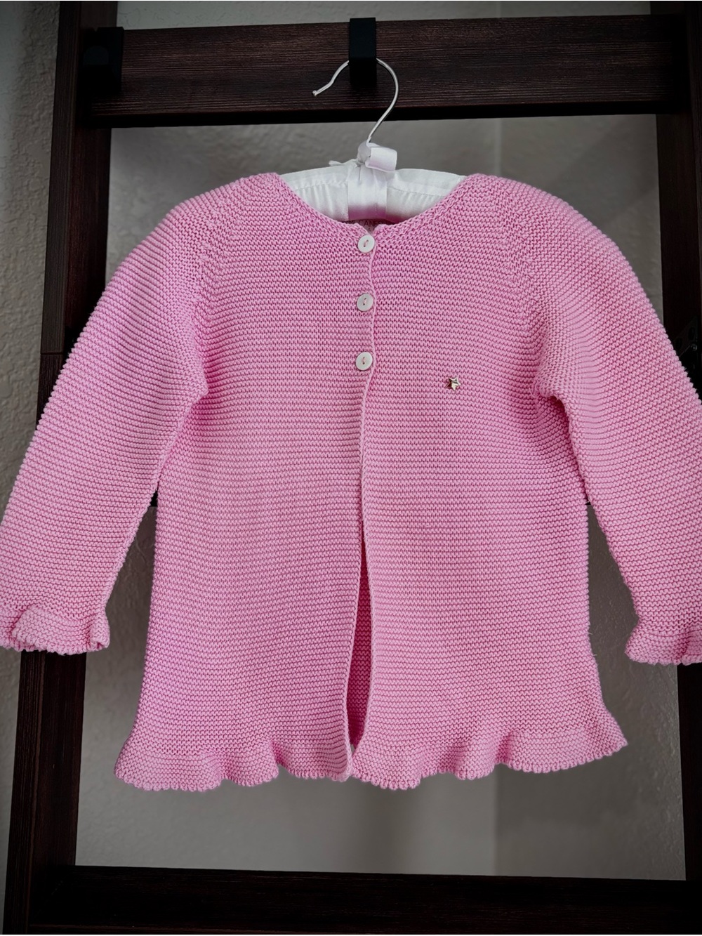 Cardigan knit piece from the brand Mi Canesu